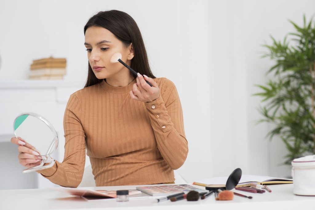 Watch Out, These Daily Cosmetics Could Harm Your Health Watch Out, These Daily Cosmetics Could Harm Your Health