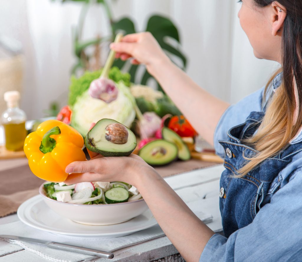 Planning To Eat Clean In The New Year? Your Obsession With a Healthy Diet Shouldn’t Turn Into Eating Disorder