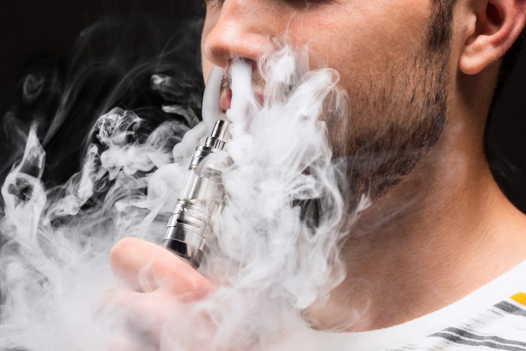 21-Year-Old Warns After Throwing Up Blood, Falling In Coma From Continuous Vaping