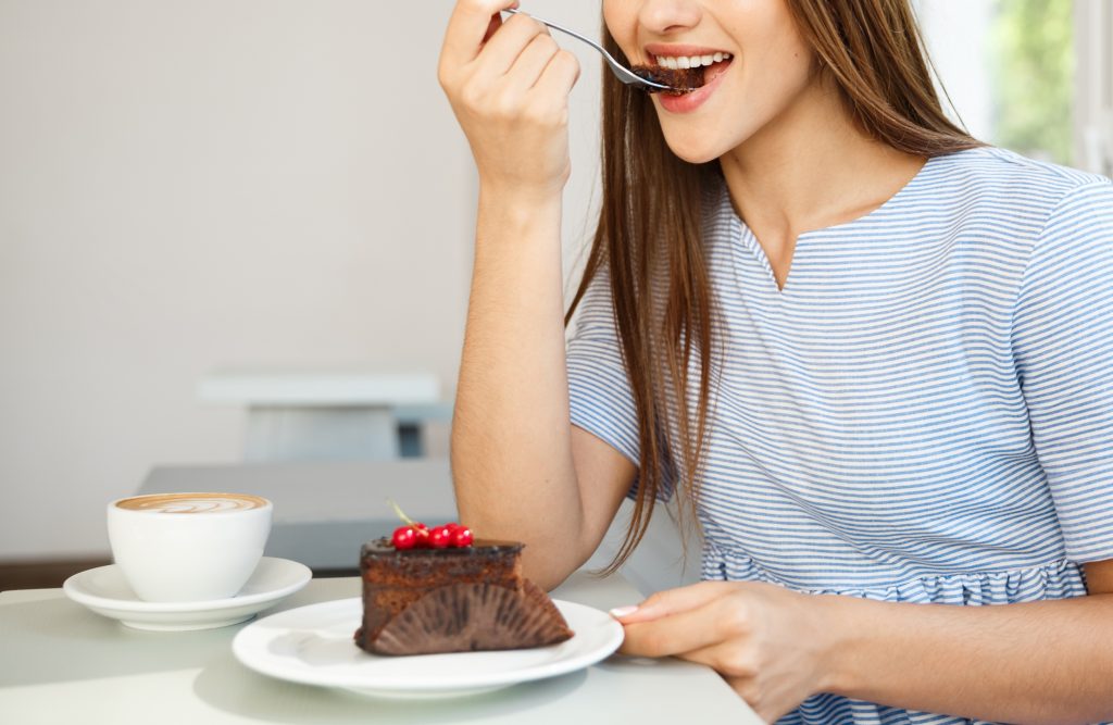 Craving Sugary Treat After Meals? Here’s Why You Always Have Room For Dessert