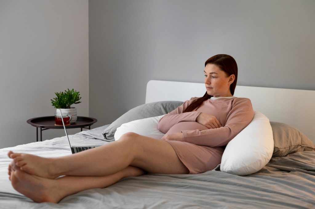Best Pregnancy Pillows for Comfort, Support, and a Restful Sleep Best Pregnancy Pillows for Comfort, Support, and a Restful Sleep
