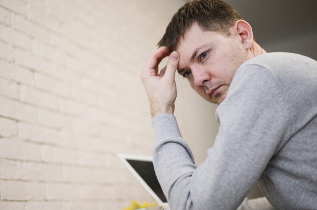 Too Young For Alzheimer’s? Easy To Dismiss Symptoms 41-Year-Old Had Before Diagnosis Too Young For Alzheimer’s? Easy To Dismiss Symptoms 41-Year-Old Had Before Diagnosis