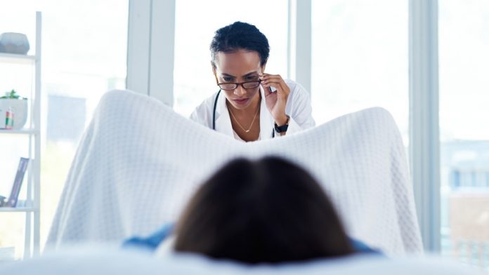 Pelvic Exams and Pap Tests among Young Women | Cancer