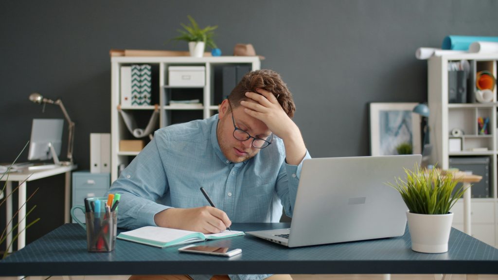 How Cortisol Triggers Premature Aging Signs How Cortisol Triggers Premature Aging Signs