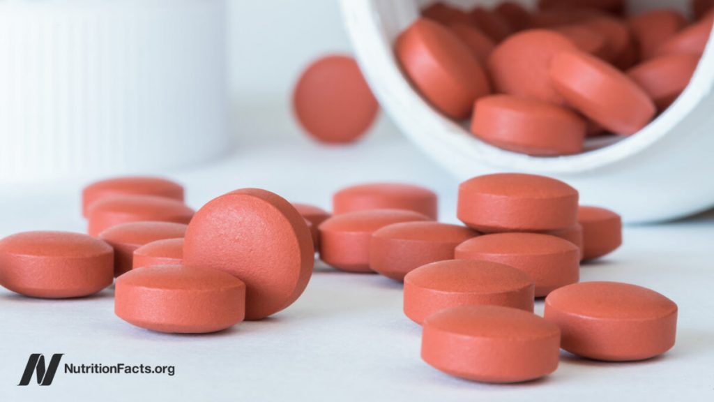 Could Your Pills and Food Be Causing a Leaky Gut? Could Your Pills and Food Be Causing a Leaky Gut?