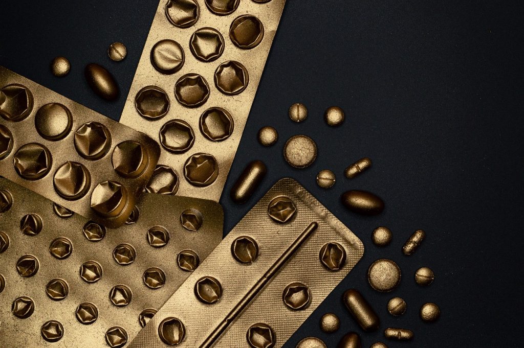 Are Birth Control Pills Safe Long-Term? What to Know About Birth Control Pill Risks