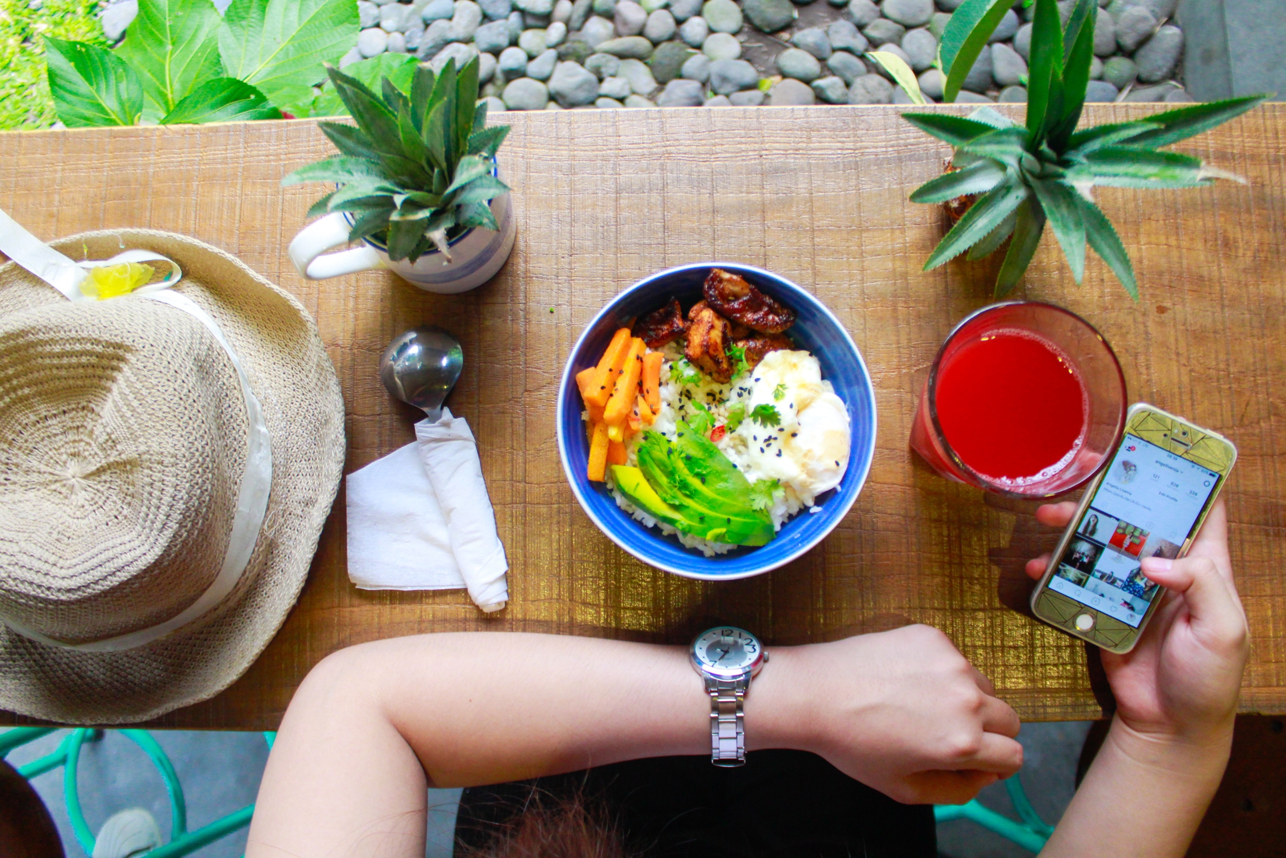 New Study Finds Intermittent Fasting Produces Similar Weight Loss to Calorie Counting