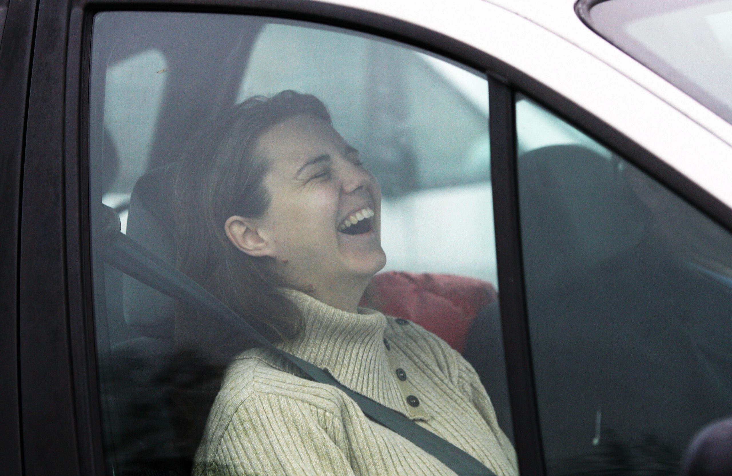 Her Laughing Fit Made Her Lose Consciousness While Driving, Exposing a Rare Heart-Related Reflex